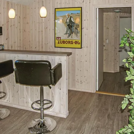 Amazing Home In Tranekær With Sauna Feriehus