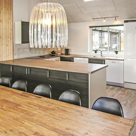 Amazing Home In Tranekær With Sauna *